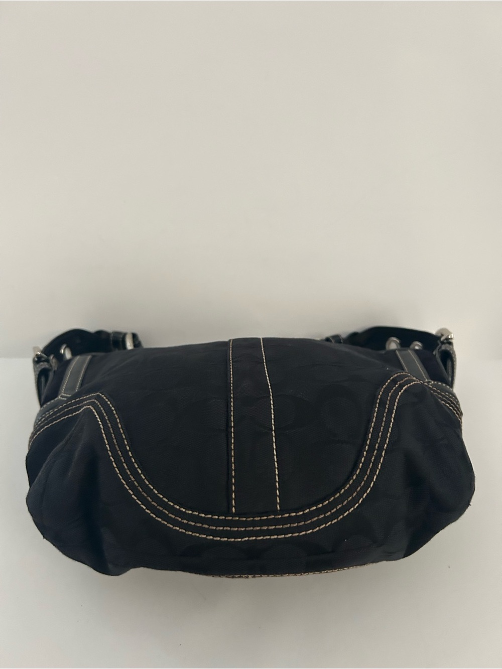 Coach Black Soho/Hampton Signature C Hobo Half Moon Bag Y2K - Picture 3 of 11